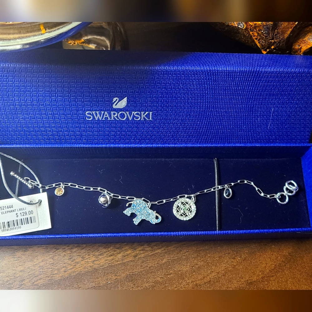 Swarovski sterling silver elephant charm bracelet